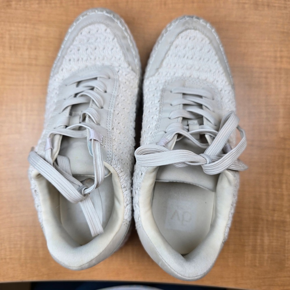 DV By Dolce Vita Fredi Women's 8 Sandstone Knit Cushioned Platform Sneakers - Picture 6 of 12